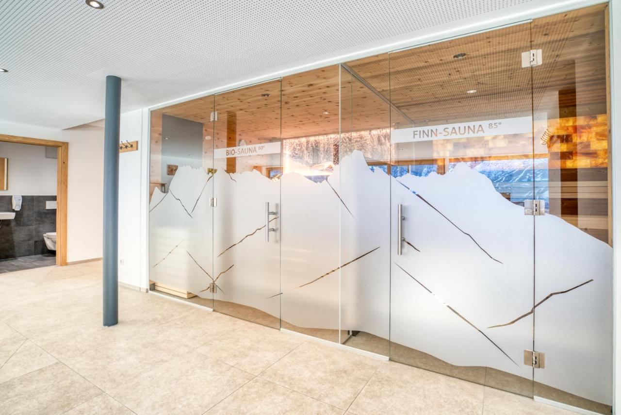 Hus23 With Wellness Apartment Schroecken Exterior photo