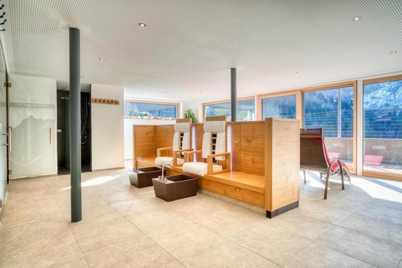 Hus23 With Wellness Apartment Schroecken Exterior photo