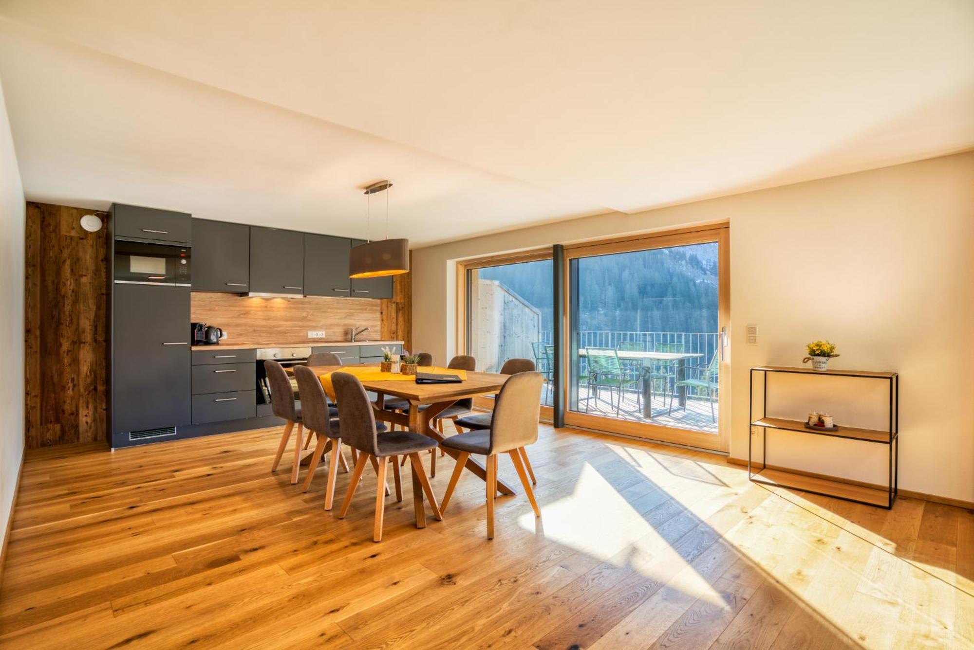 Hus23 With Wellness Apartment Schroecken Exterior photo
