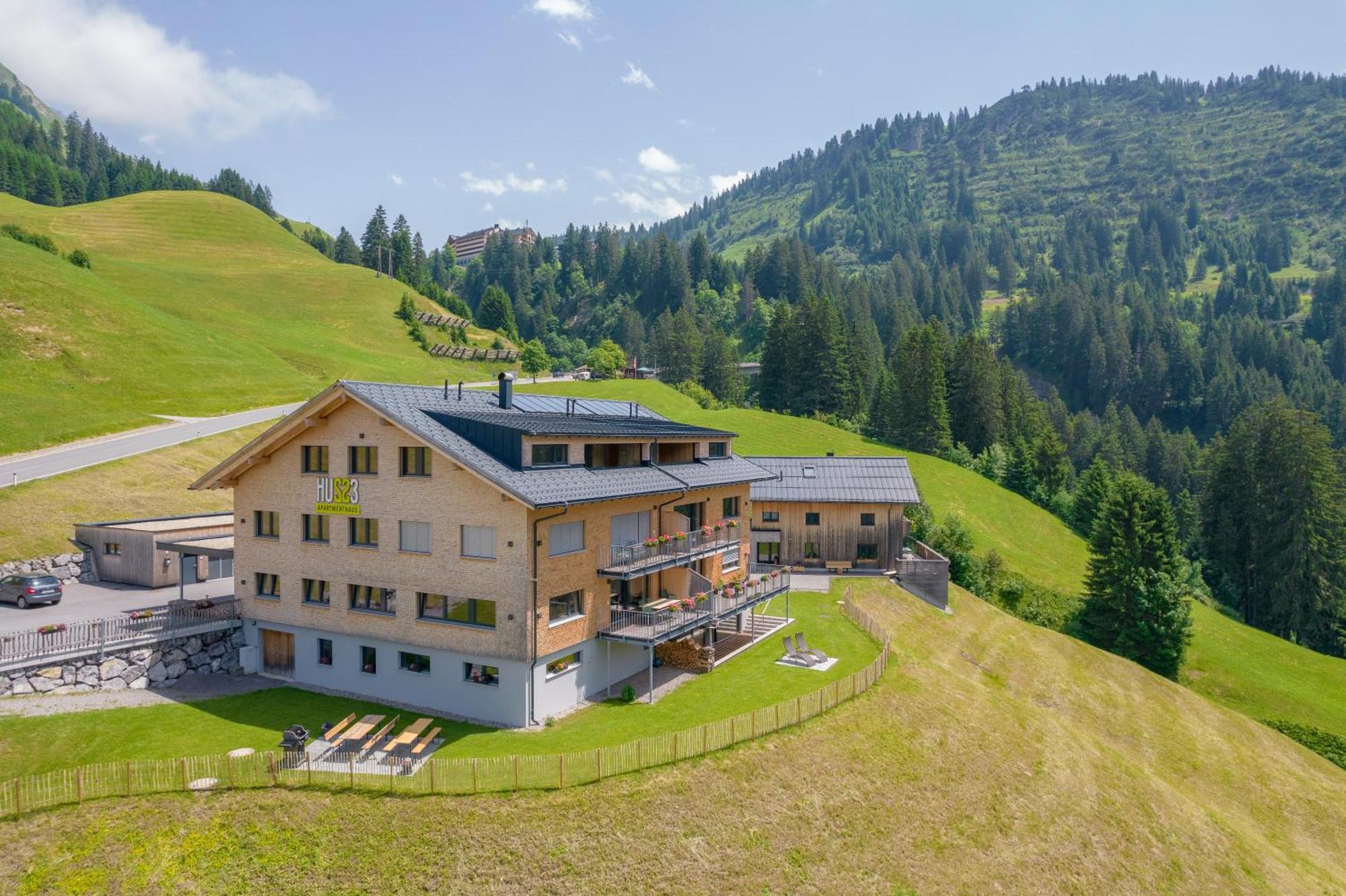Hus23 With Wellness Apartment Schroecken Exterior photo